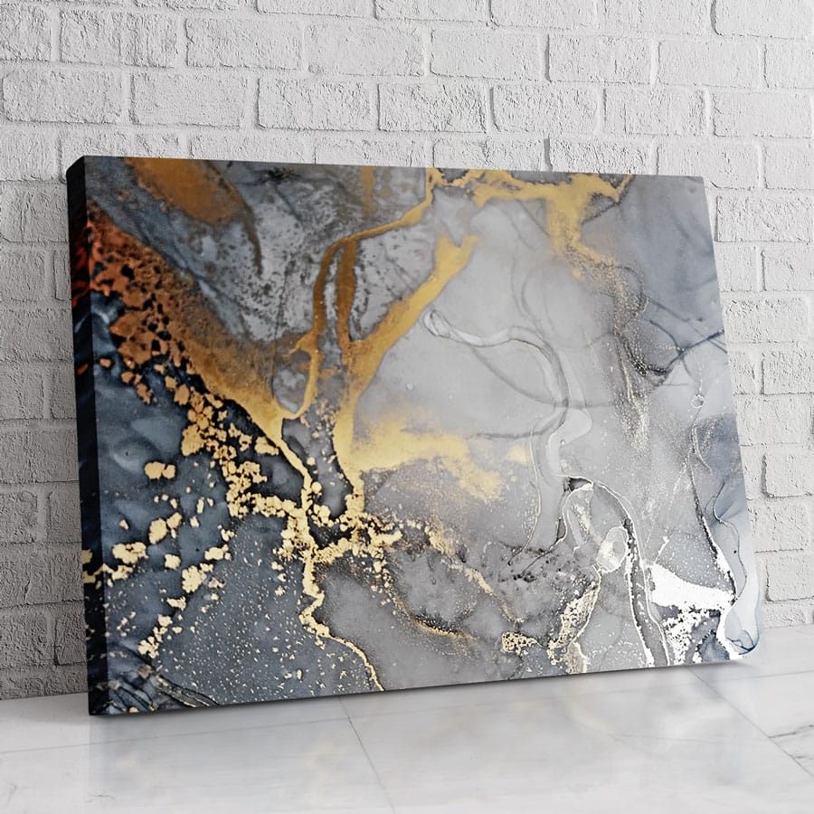 La fuerza del gris y dorado