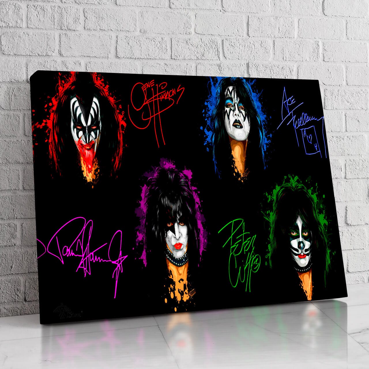 kiss Signatures